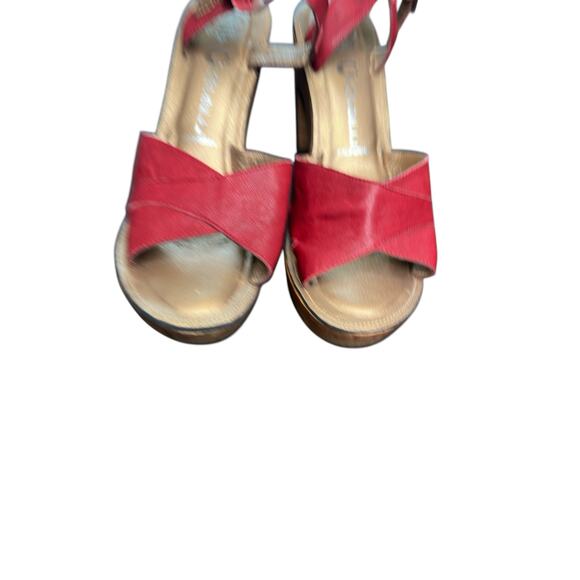 Jeffrey Campbell Red Leather Buckle Closure Block Heel Open Toe Sandals Size 9 - Picture 3 of 11